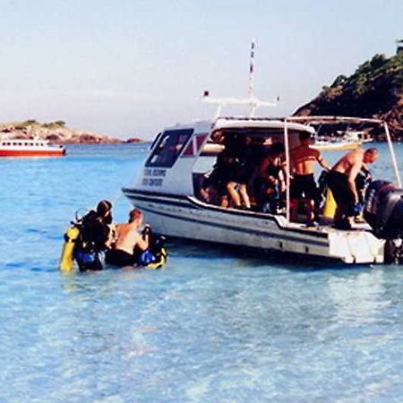 Coral Redang Island Resort Esterno foto