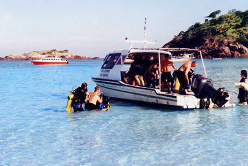 Coral Redang Island Resort Esterno foto